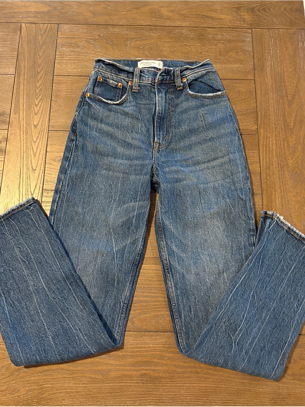 Abercrombie & Fitch Women's Straight-Leg Blue Jeans